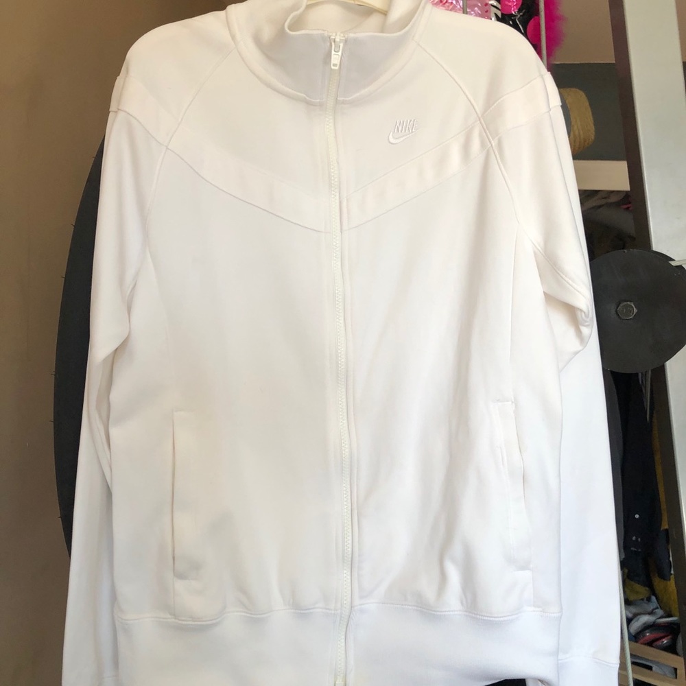 Nike sweatshirt